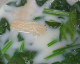 生姜香る♡豆腐とほうれん草の豆乳みそ汁作り方3写真