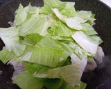 たっぷりキャベツと豚ばらのポン酢炒め作り方3写真