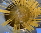 玉ねぎとオリーブを入れたエビパスタ作り方6写真