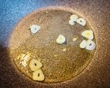 🦐エビ＆🥑アボカド入りミーゴレン風パスタ作り方1写真