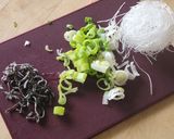 スープジャー弁当☆春雨スープ&おにぎり作り方1写真