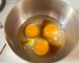 フライパンで簡単⭐︎もやしチーズオムレツ作り方1写真