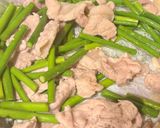 豚肉とにんにくの芽炒め作り方5写真