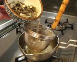 カップヌードルでアレンジごはんと味噌汁作り方5写真
