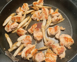 ご飯がすすむ🐾鶏肉とごぼうの甘辛炒め作り方7写真