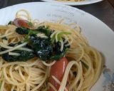 簡単★ほうれん草とソーセージの和風パスタ作り方3写真
