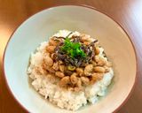 簡単！納豆塩昆布ごはん作り方1写真
