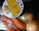カップ麺カレー味を逆にカレーに作り方1写真