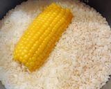 【材料2つだけ】夏の味覚 とうもろこしごはん作り方2写真