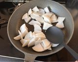 〜ブロリー&しめじ&大根の味噌マヨ炒め〜作り方5写真