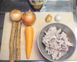 豚もつと根菜のカレー作り方1写真