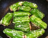 格段に旨い!とろける♡ ピーマンの肉詰め作り方5写真