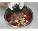 ツナとトマトの塩こんぶ和え★動画あり★作り方8写真