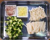 もずくとえのきときゅうりの夏の酢の物🍺作り方1写真