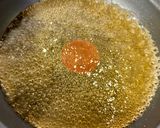 ワンパンで激変！カニカマで！焼き蟹風の即席うどん作り方1写真