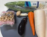 【簡単副菜】白だしできのこと茄子と大根の炒め煮作り方1写真