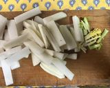 大根と豚バラの搾菜入り中華スープ作り方2写真