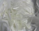 新玉ネギ美味しいトマトとワカメのサラダ作り方1写真