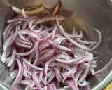 アーリーレッド(赤玉ねぎ)サラダ作り方1写真