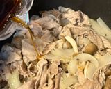 簡単夕飯肉料理。豚こま玉ねぎしめじの甘辛生姜炒め作り方5写真