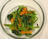 【副菜】栄養たっぷりツナと小松菜のごま塩昆布和え作り方3写真