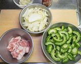 ゴーヤと豚バラ肉のオイスターソース炒め作り方2写真