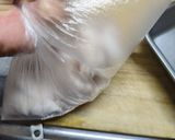 【メイン】鶏むね肉の粉チーズハーブ揚げ焼き作り方4写真