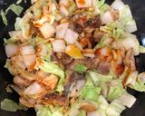 【居酒屋メニュー】ホルモン野菜辛味炒め作り方5写真