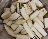 鶏もも肉となすの甘酢炒め作り方2写真