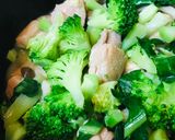 鶏肉＆ブロッコリーのあまからケチャップ炒作り方2写真