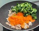 簡単なのに絶品！鰹香るワンパン焼きうどん作り方2写真