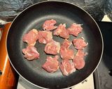 さっぱり！鶏もも肉と水菜の塩レモン炒め作り方4写真