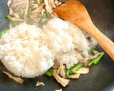 最強コンビ飯❤️舞茸＆ニンニクの芽炒めご飯作り方3写真