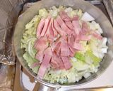 白菜ベーコンきのこ卵の生姜コンソメスープ作り方1写真
