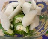 ゴーヤと梨と牛肉と　レンジ加熱で作り方1写真