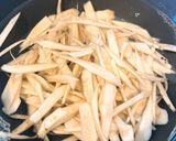 ごま油香る　甘辛きんぴらごぼう作り方1写真