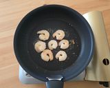 えびとアボカドのジェノベーゼ風パスタ作り方4写真
