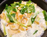 鶏むね肉と青梗菜のクリーム煮込み作り方4写真