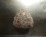 しらすと梅干しのもち麦おにぎり作り方3写真