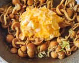 簡単おかず🍚なめこと卵のふわとろ炒め✨️作り方6写真