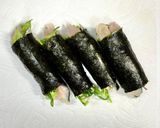 しめ鯖とガリと大葉で海苔巻き作り方4写真
