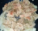 味付は業務スーパーの鶏だしのみ塩焼きそば作り方1写真