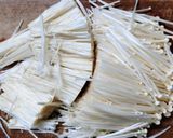 白滝と 白菜 鶏ささみ きのこの 和風煮作り方2写真