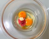 ほんのりピンク色♡可愛い卵焼き作り方1写真