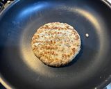 もち麦入りパティで、てりやきホットサンド作り方3写真