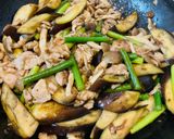 *豚肉となすとニンニクの芽の中華風炒め物*作り方6写真