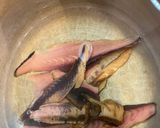 荒削り鰹節の出汁で茄子天おろし蕎麦🍆作り方2写真