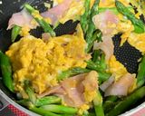 お弁当に♪アスパラ卵マヨ炒め作り方6写真