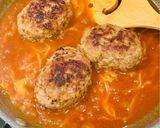 とろけるチーズが幸せ＊煮込みハンバーグ作り方7写真