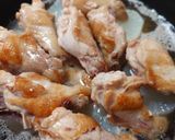 ご飯が進む！ストウブで♡甘辛手羽大根作り方4写真